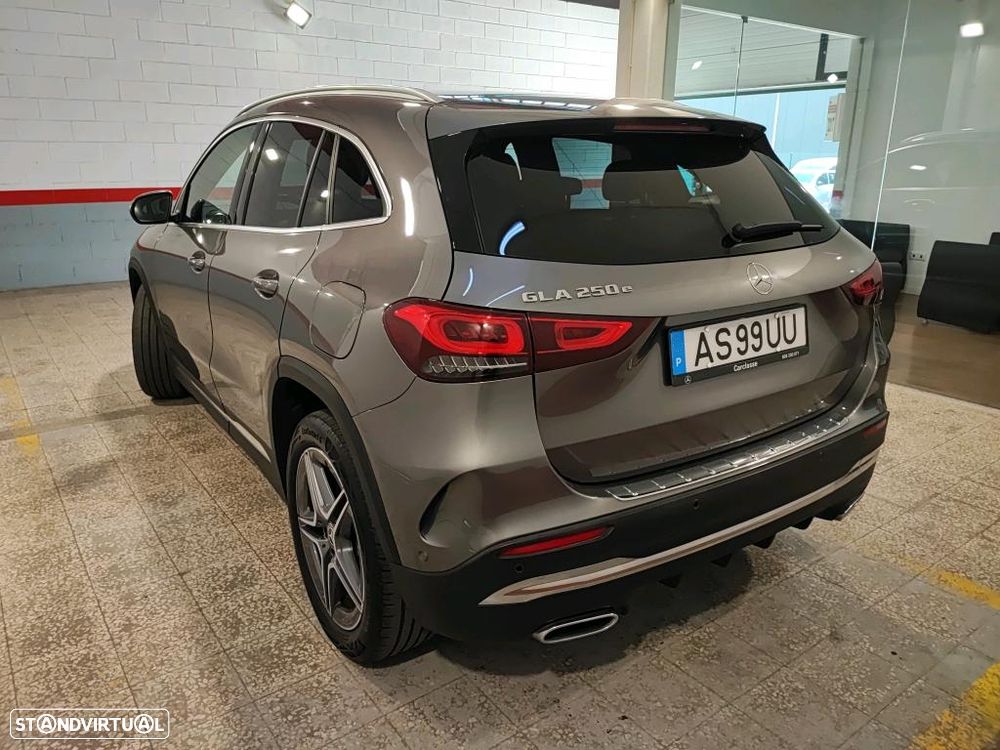 Mercedes-Benz GLA 250 e AMG Line - 3