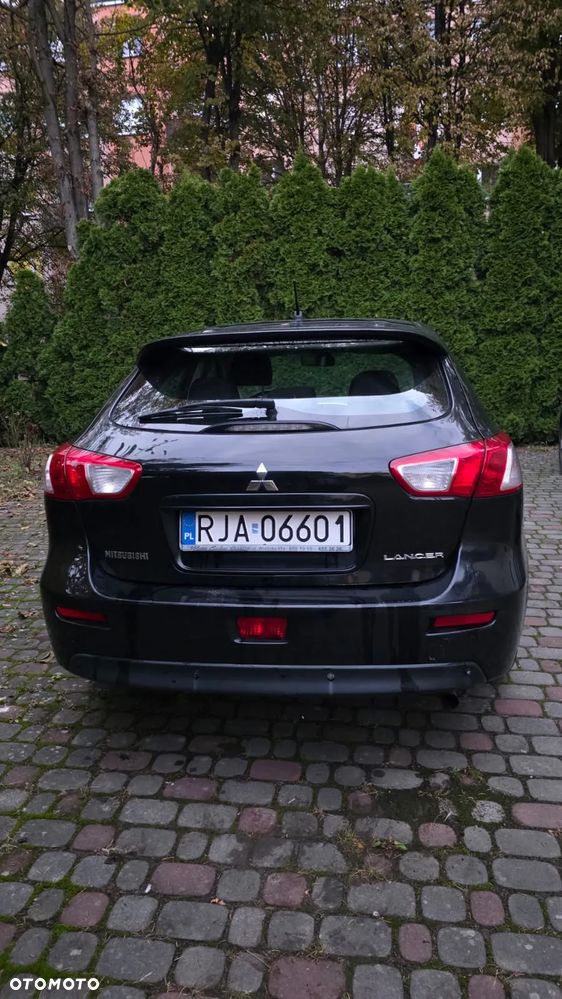 Mitsubishi Lancer 1.8 Invite - 7