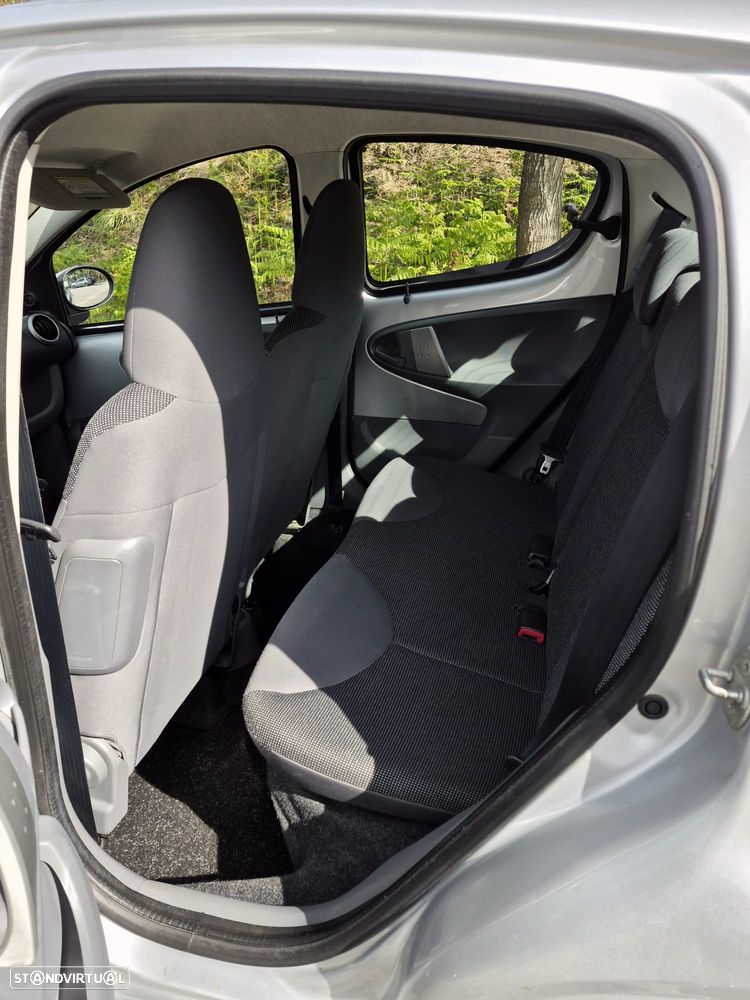 Mitsubishi Space Star - 19