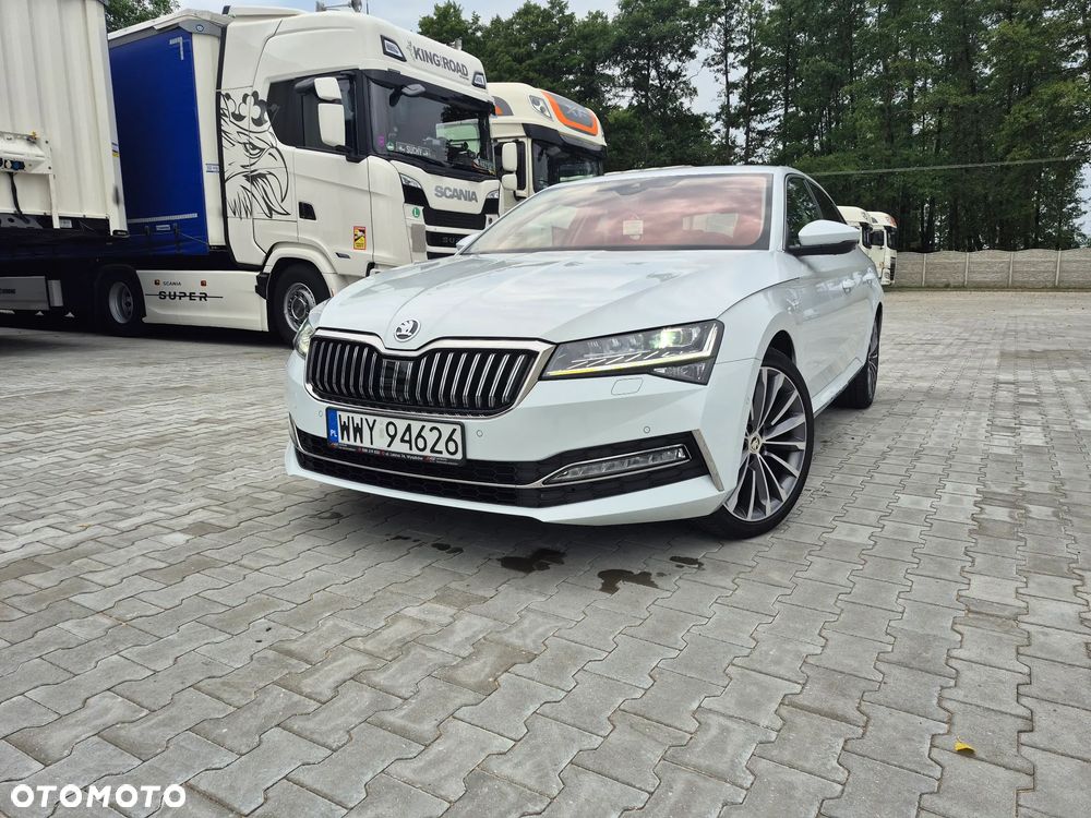 Skoda Superb 2.0 TDI SCR 4x4 L&K DSG - 8