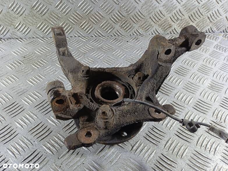 ZWROTNICA LEWA PRZEDNIA OPEL ZAFIRA B - 2