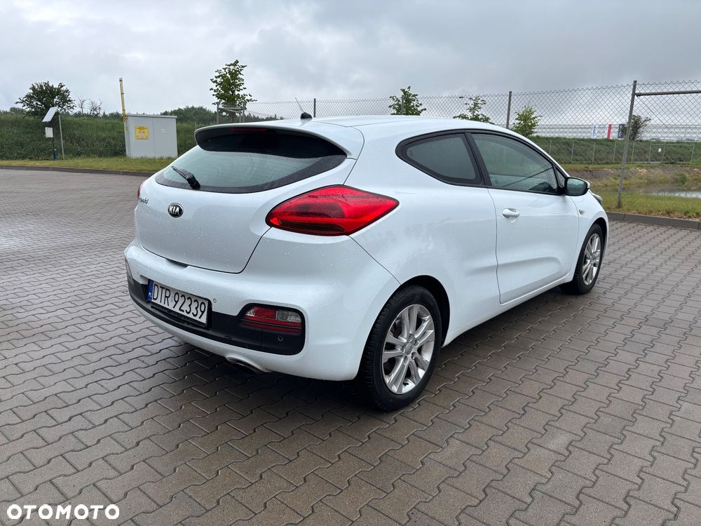 Kia Ceed 1.6 GDI Business Line - 8