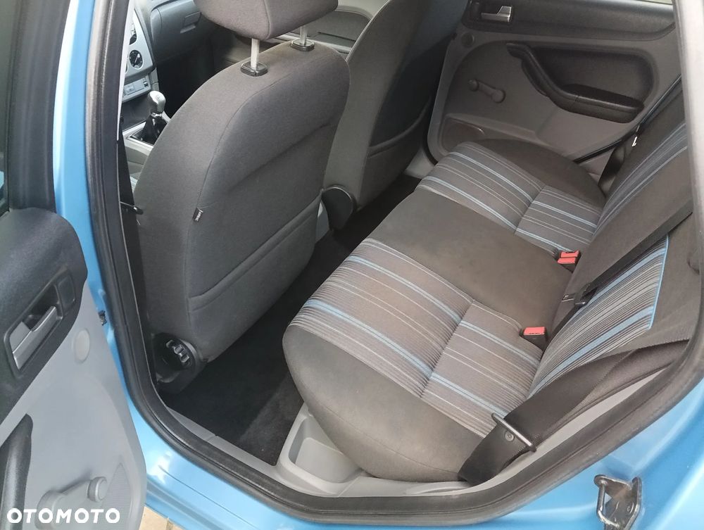 Ford Focus - 12
