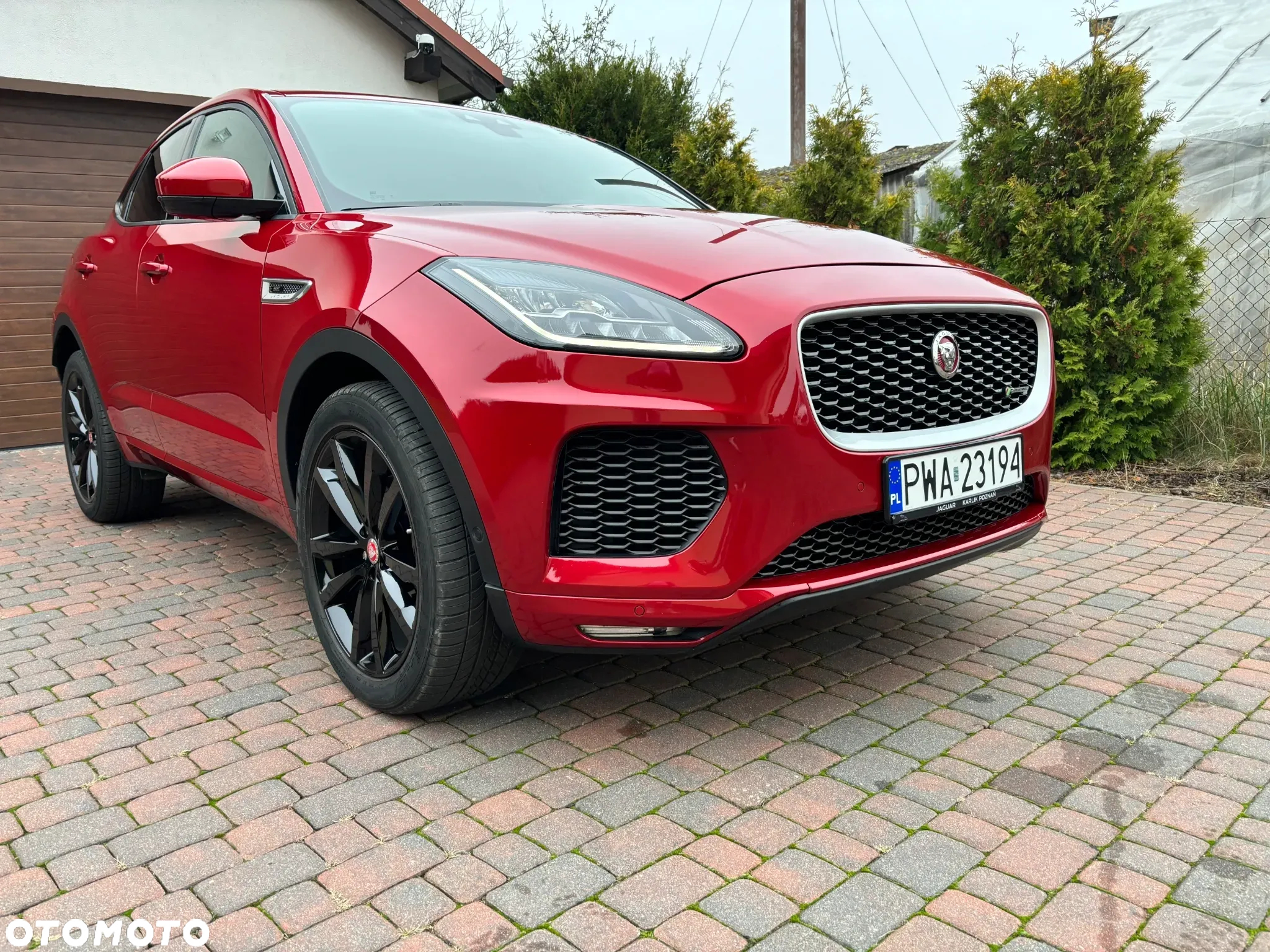 Jaguar E-Pace - 3