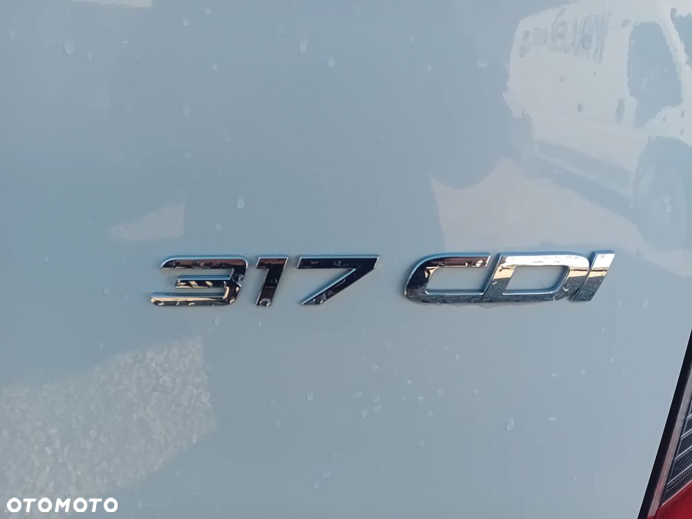 Mercedes-Benz Sprinter - 9