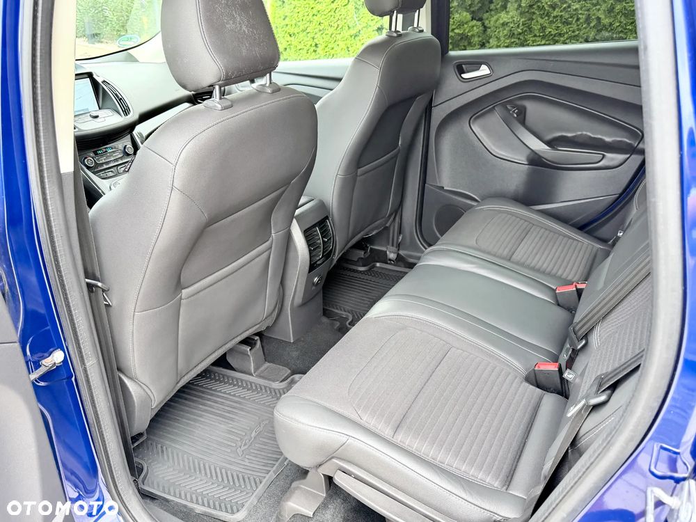 Ford Kuga 2.0 TDCi 4x4 Titanium - 13