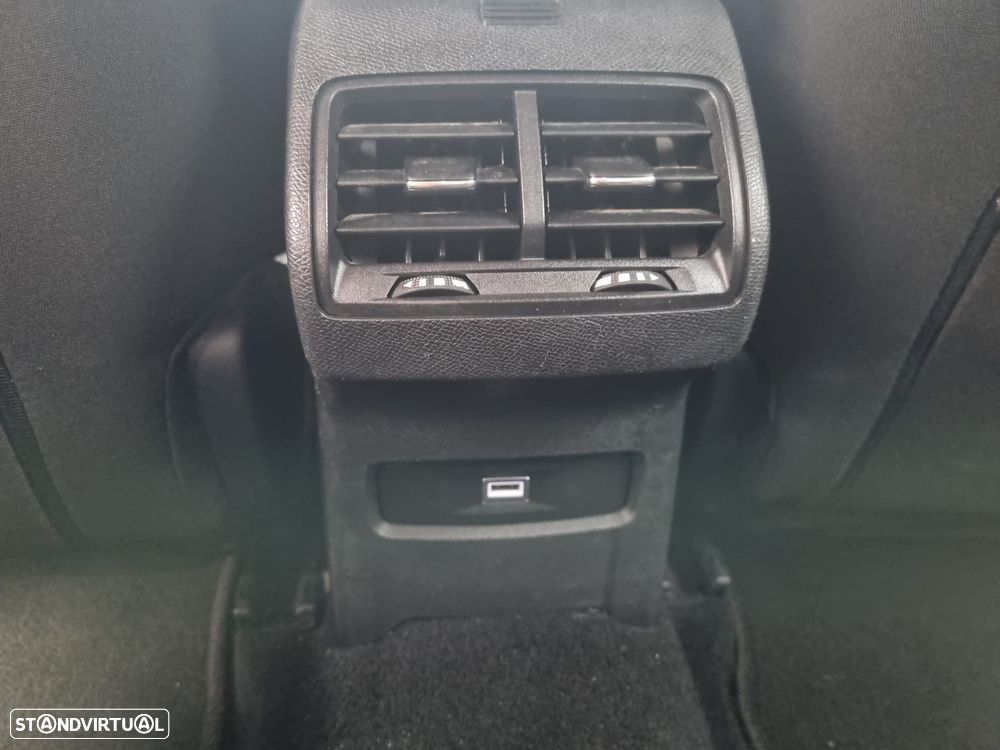 Citroën C4 1.5 BlueHDi Shine EAT8 - 24