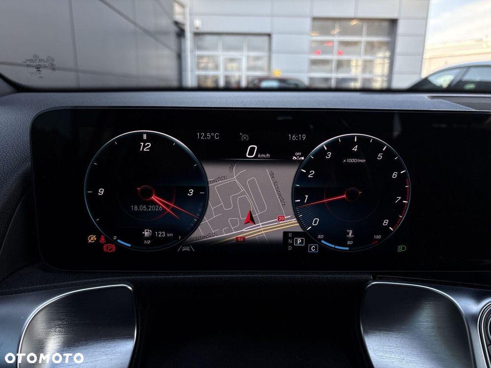Mercedes-Benz GLB 200 7G-DCT - 18