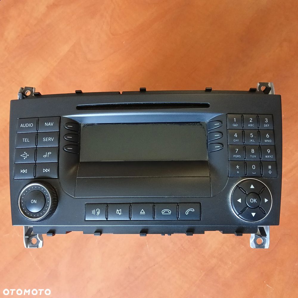RADIO A2038708589, 2038270062 MERCEDES - 1