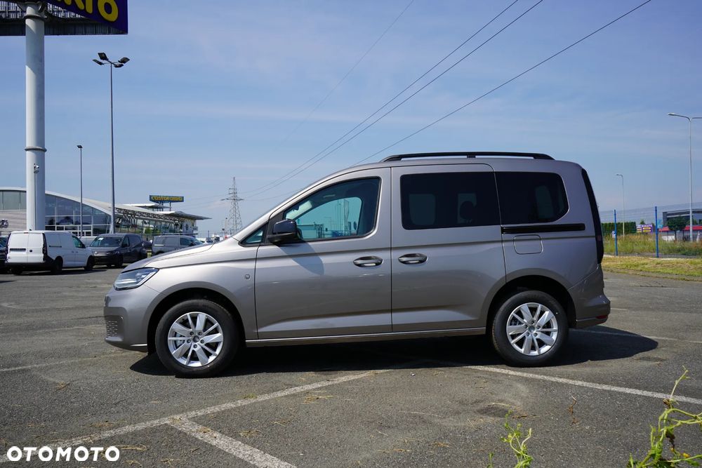 Volkswagen Caddy 1.5 TSI Life DSG - 5