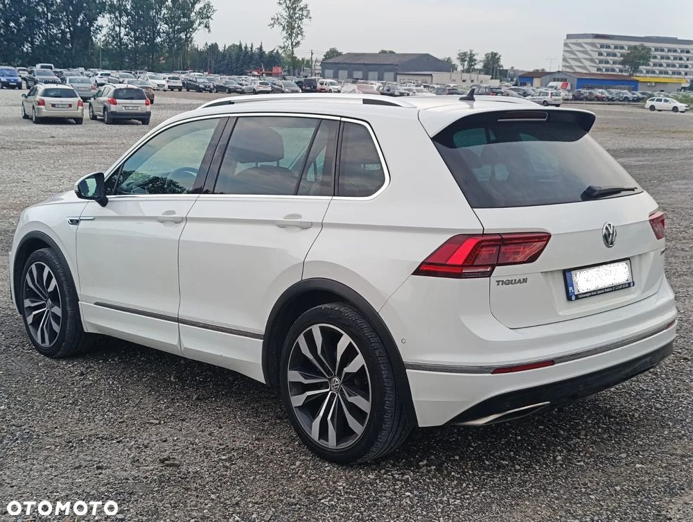 Volkswagen Tiguan - 2