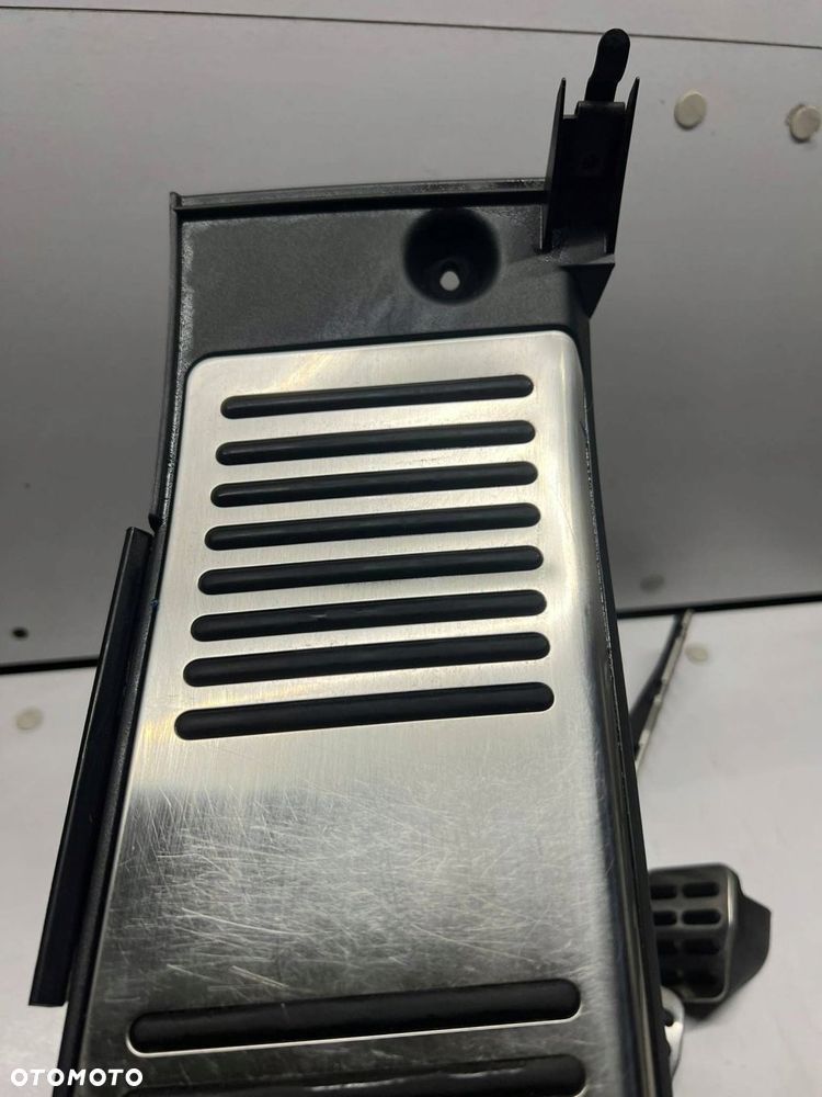 8J1 864 777 B Nakładki pedałów s-line Audi TT TTS Mk2 2014 - 3