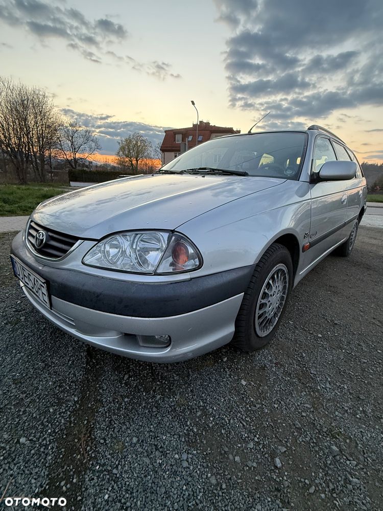 Toyota Avensis 2.0 D-4D Terra - 6