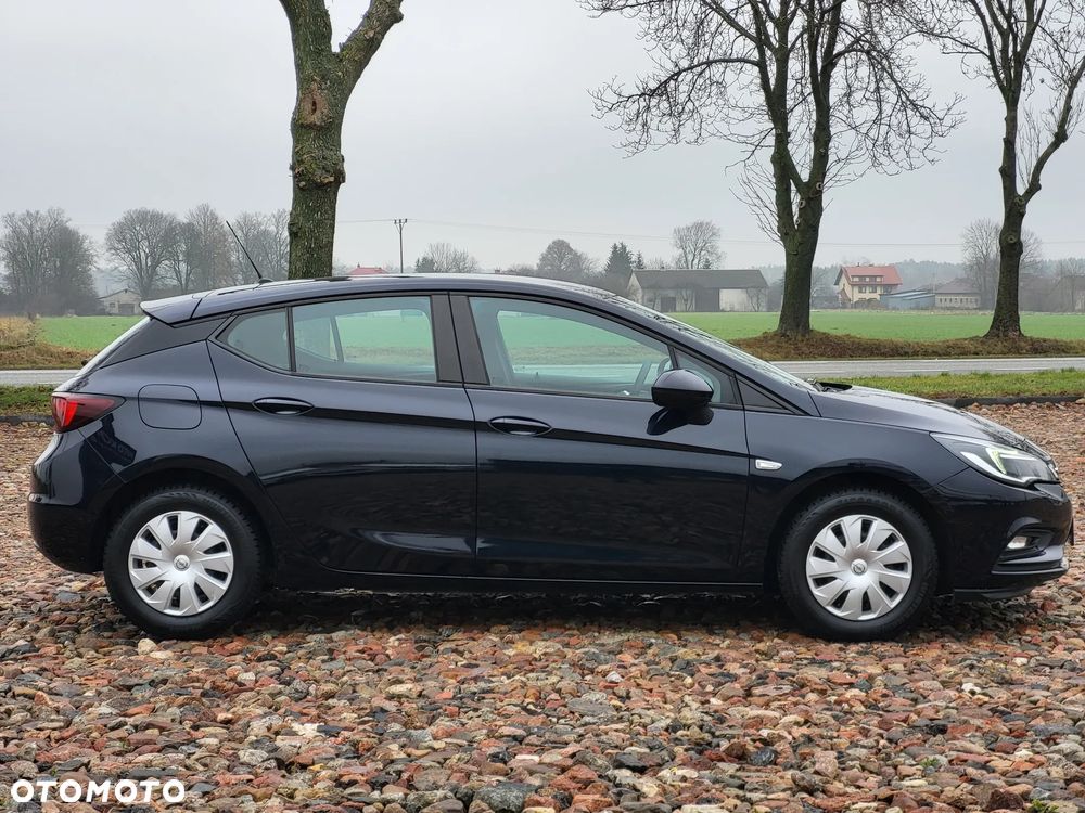 Opel Astra 1.0 T Enjoy S&S - 4