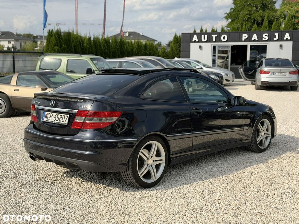 Mercedes-Benz CLC - 9