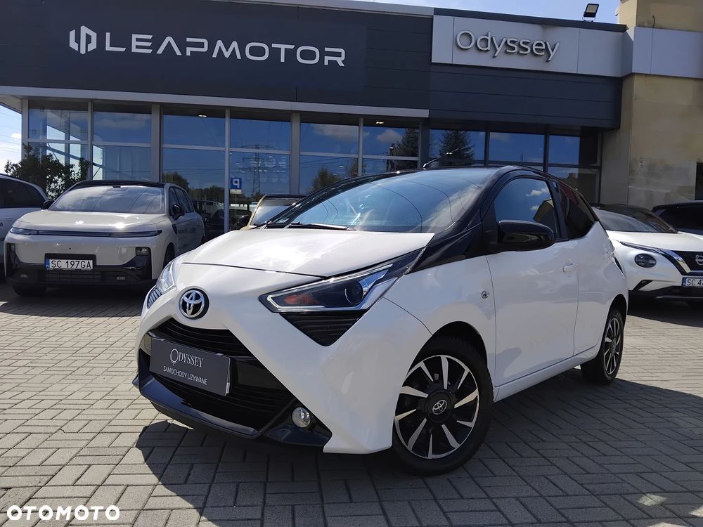 Toyota Aygo 1.0 VVT-i Black Edition - 1