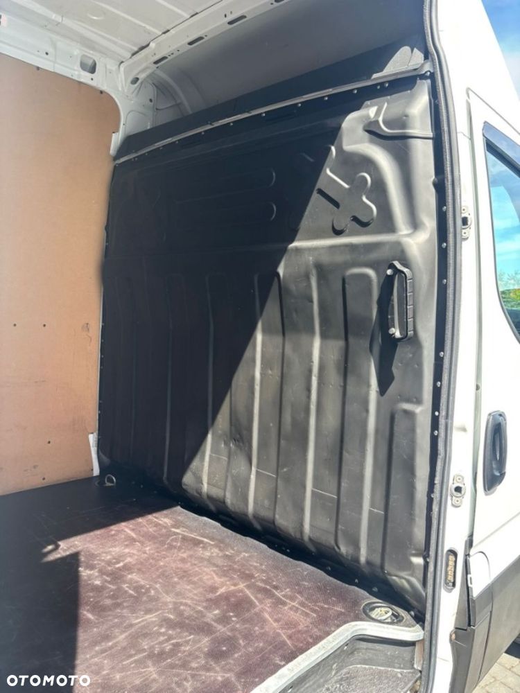Iveco Daily - 21