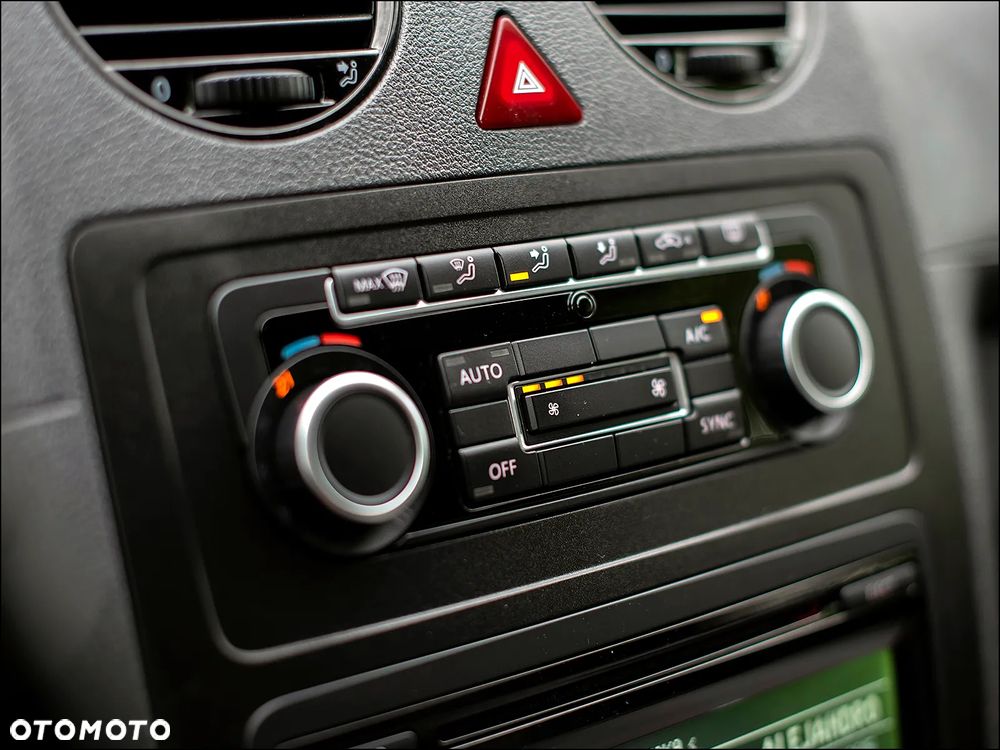 Volkswagen Caddy - 23