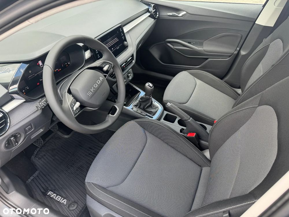 Skoda Fabia 1.0 TSI Drive - 9