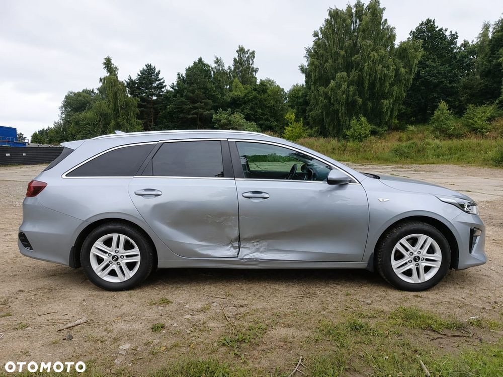 Kia Ceed 1.5 T-GDI M - 6