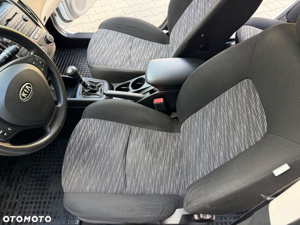 Kia Ceed 1.4 Comfort - 17