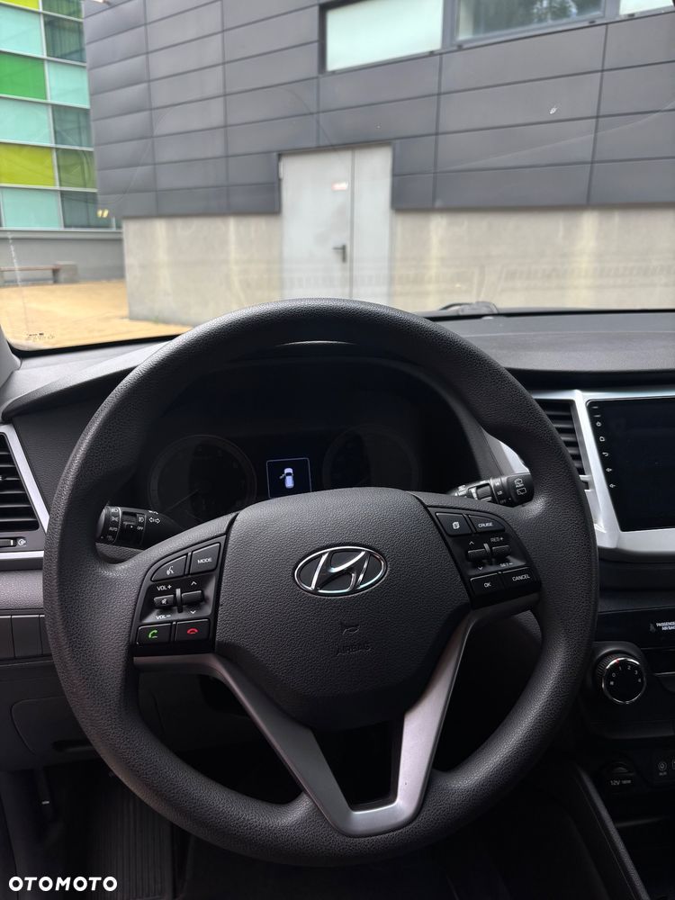 Hyundai Tucson - 11