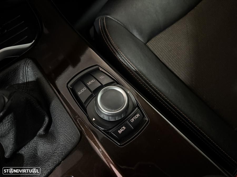 BMW X3 18 d sDrive xLine - 17