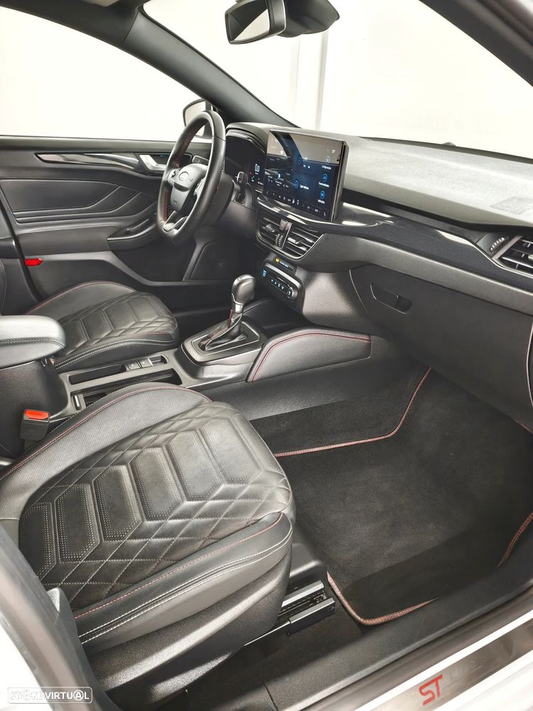 Ford Focus 1.0 EcoBoost MHEV ST-Line X Aut. - 21
