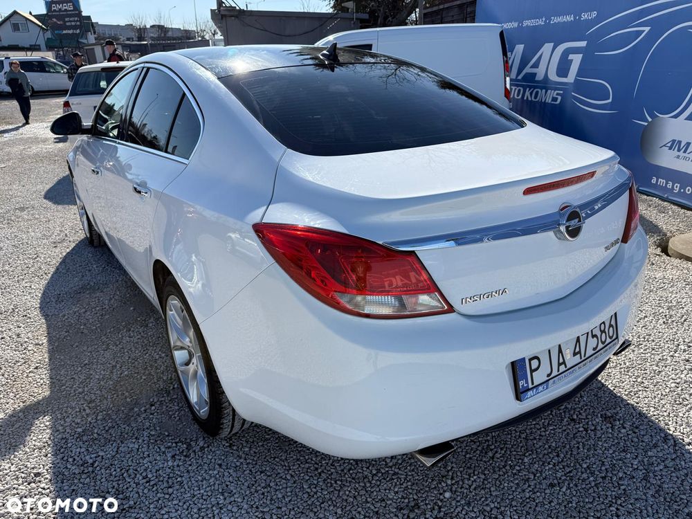 Opel Insignia 2.0 Turbo Cosmo - 8