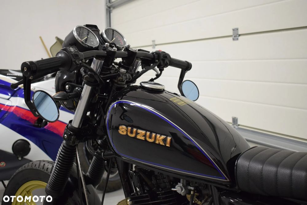 Suzuki GN - 12
