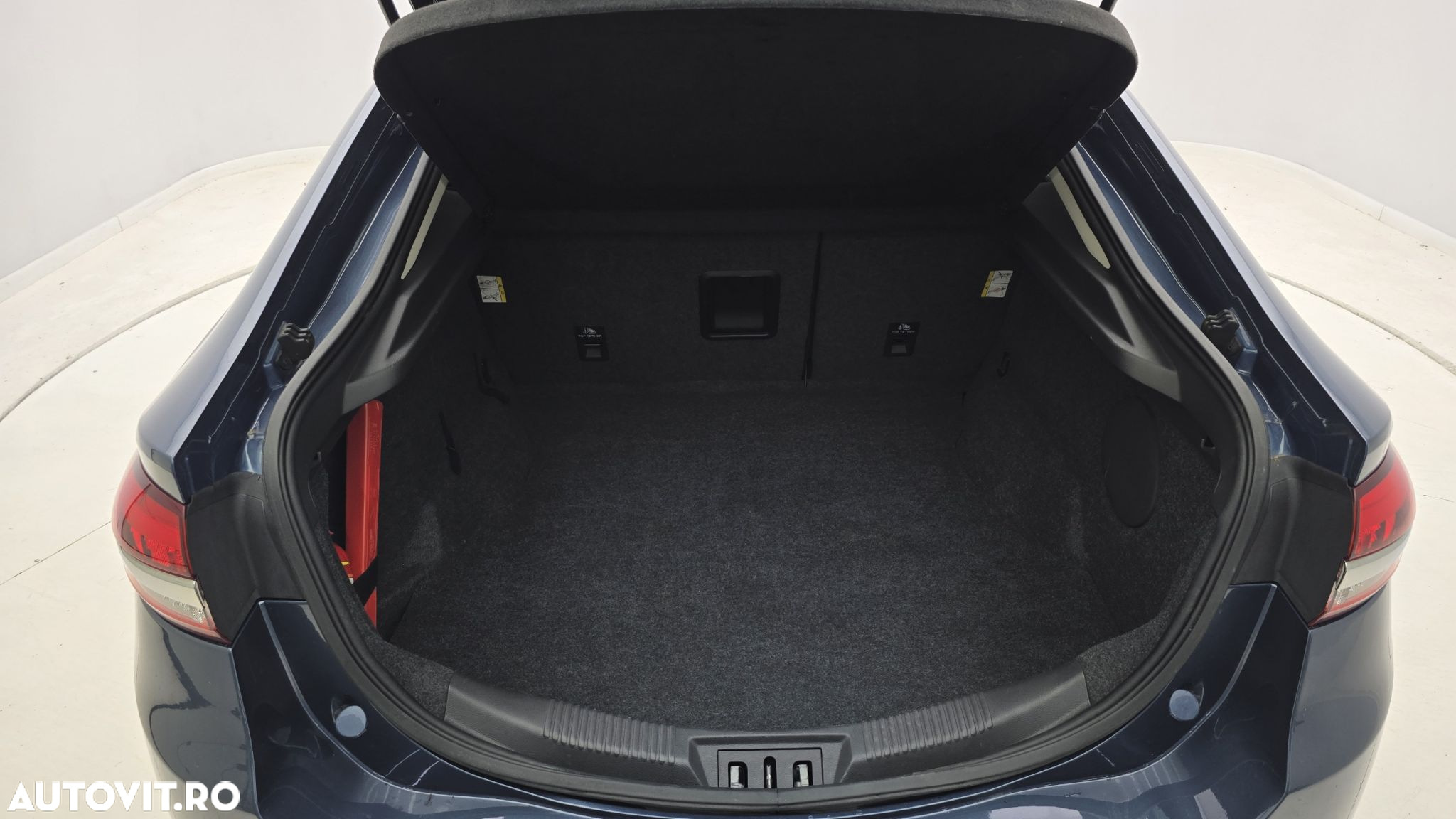 Ford Mondeo - 25