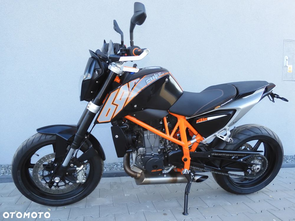 KTM Duke - 19