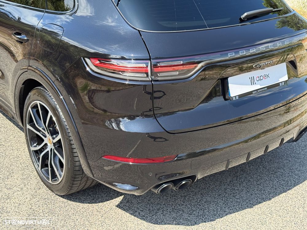 Porsche Cayenne E-Hybrid Tiptronic S Platinum Edition - 12