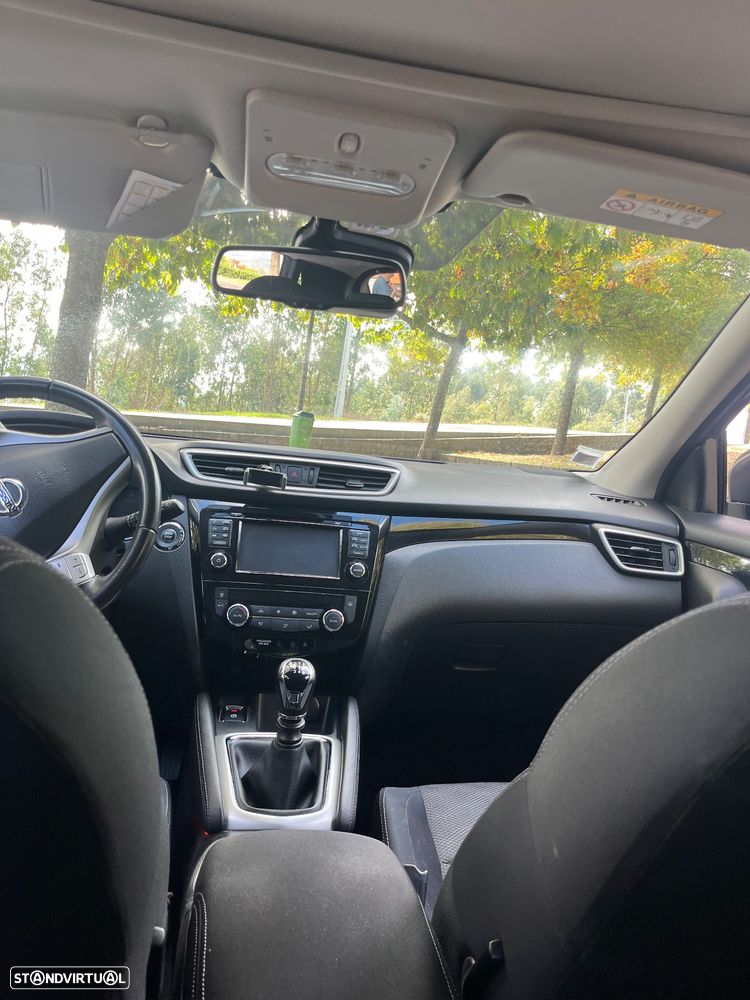 Nissan Qashqai 1.5 dCi Tekna - 6