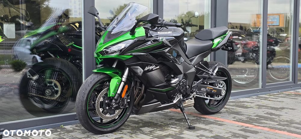 Kawasaki Ninja 1000 SX - 29
