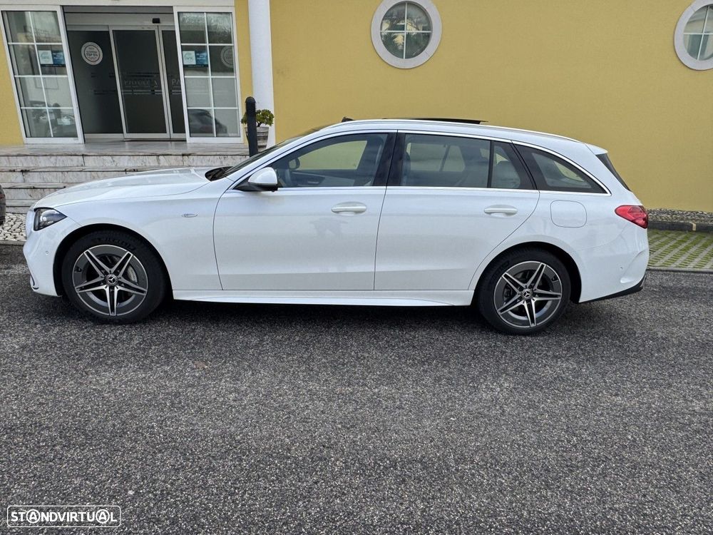 Mercedes-Benz C 300 e AMG Line - 26