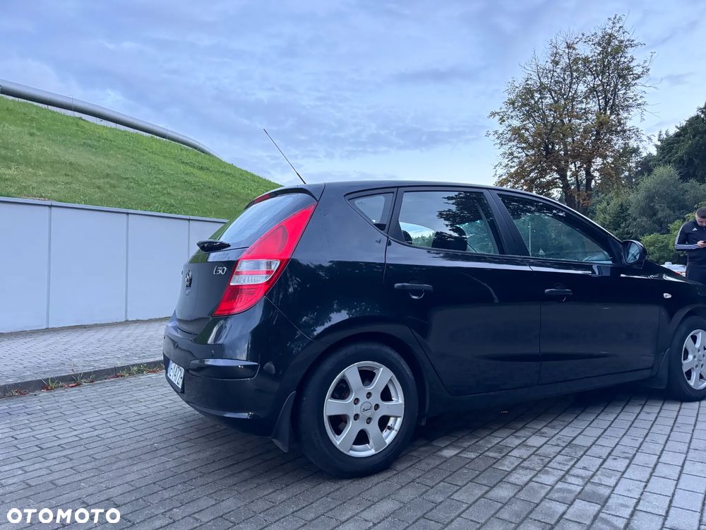 Hyundai i30 1.6 Classic - 8