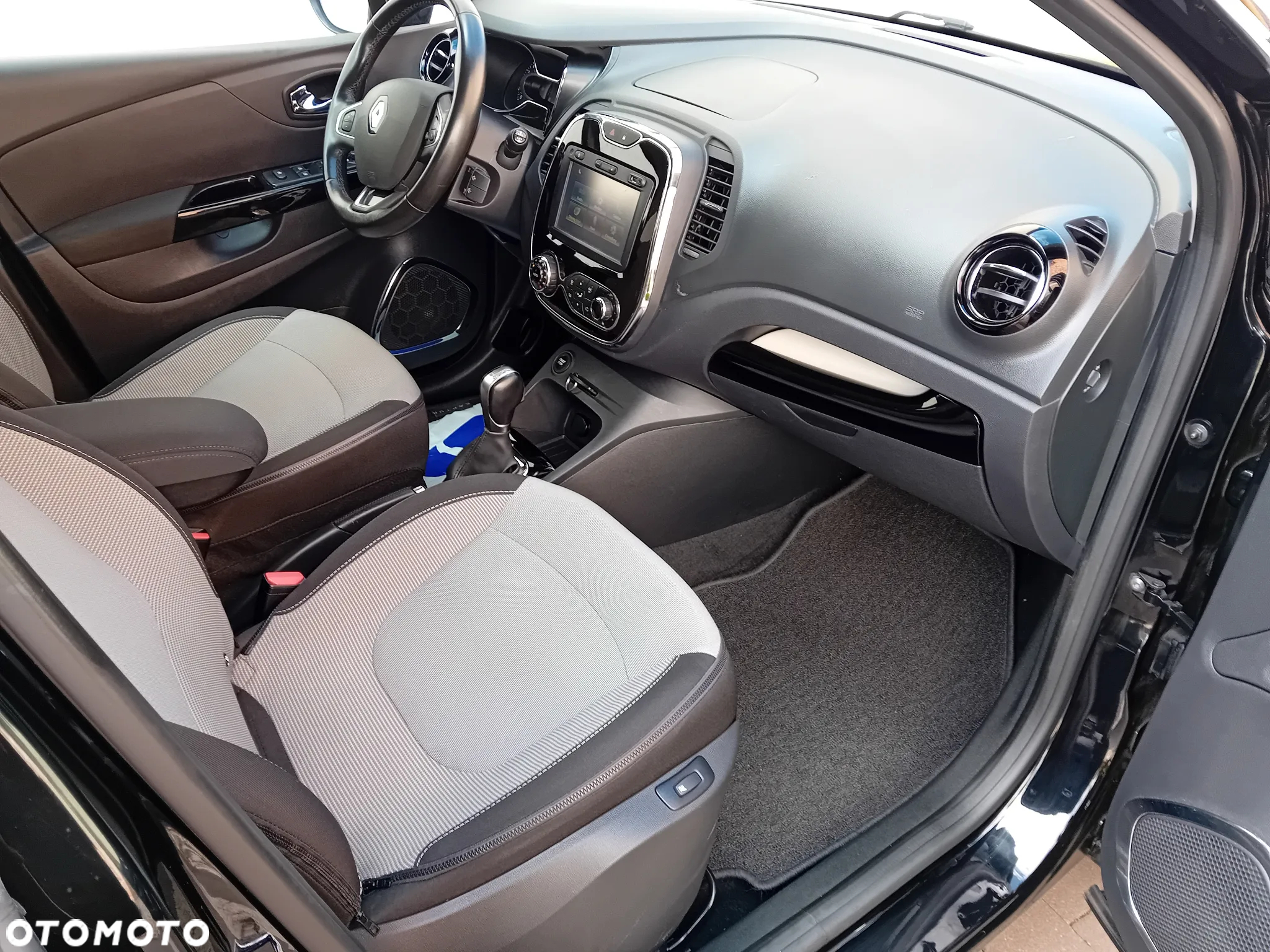 Renault Captur 1.2 Energy TCe Intens EDC - 37