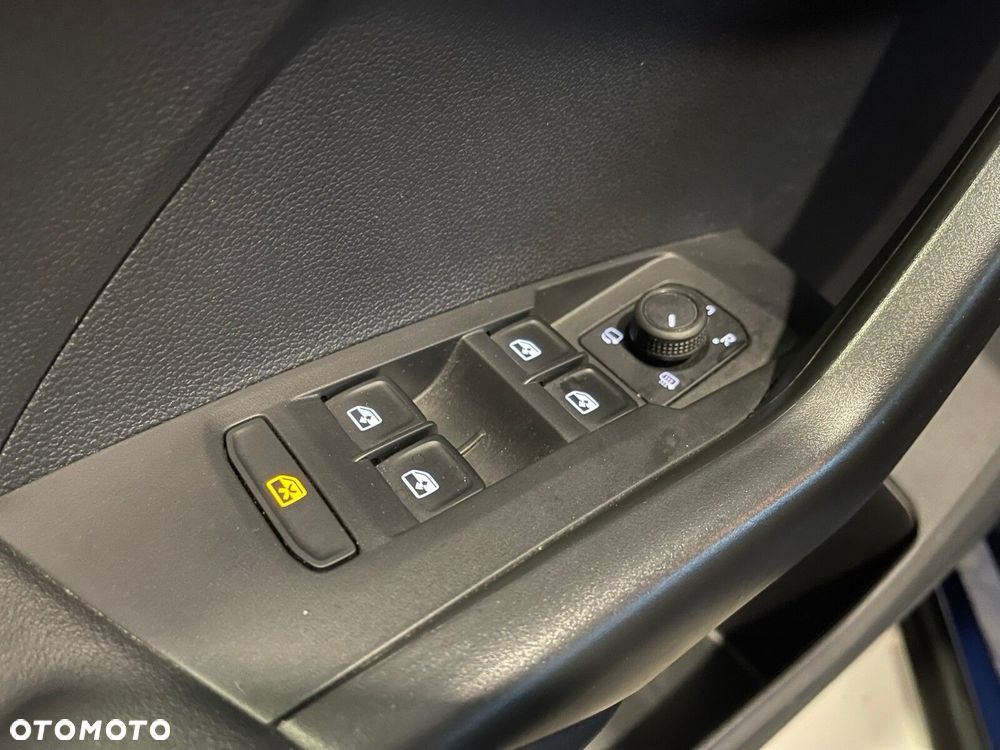 Volkswagen T-Cross - 28