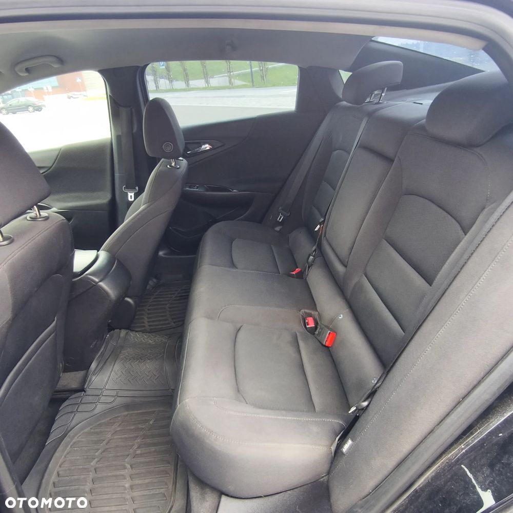 Chevrolet Malibu - 19