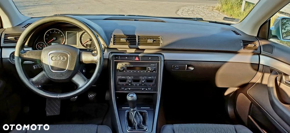 Audi A4 Avant 1.6 - 6