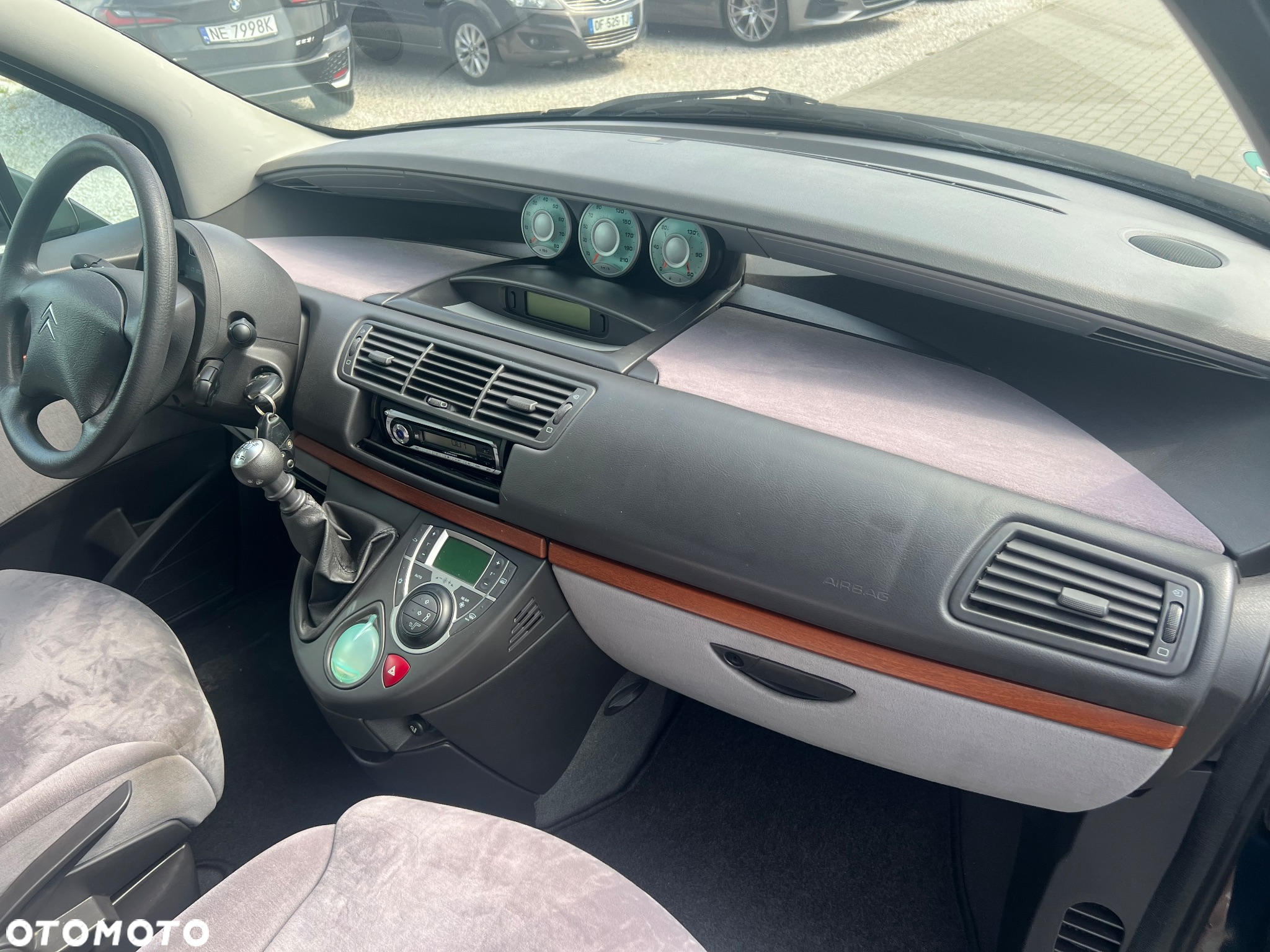 Citroën C8 2.0 16V Confort - 12