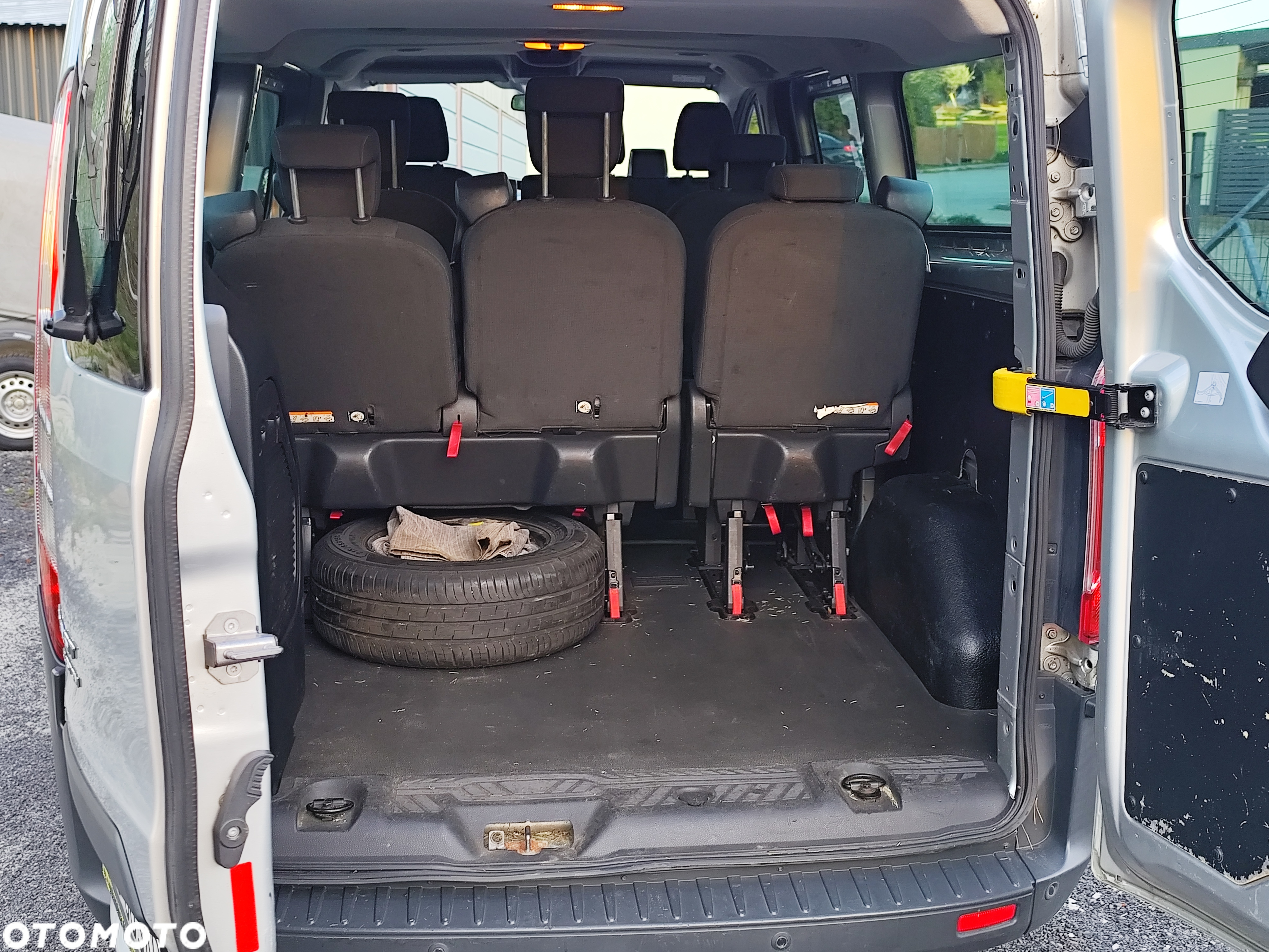 Ford Transit Custom 310 L2H1 Limited - 8