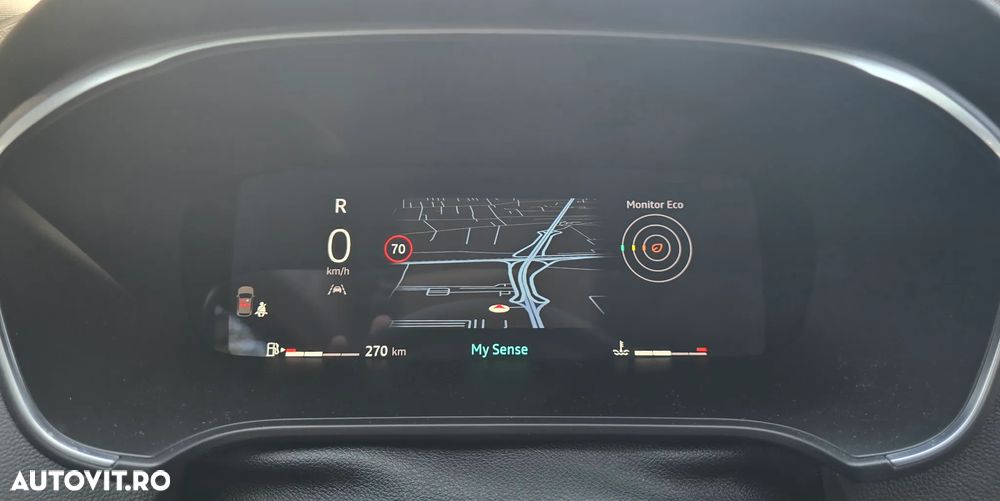 Renault Megane TCE 140 EDC Techno - 25