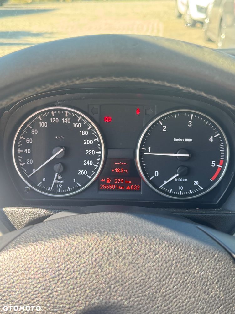 BMW Seria 3 318d - 2