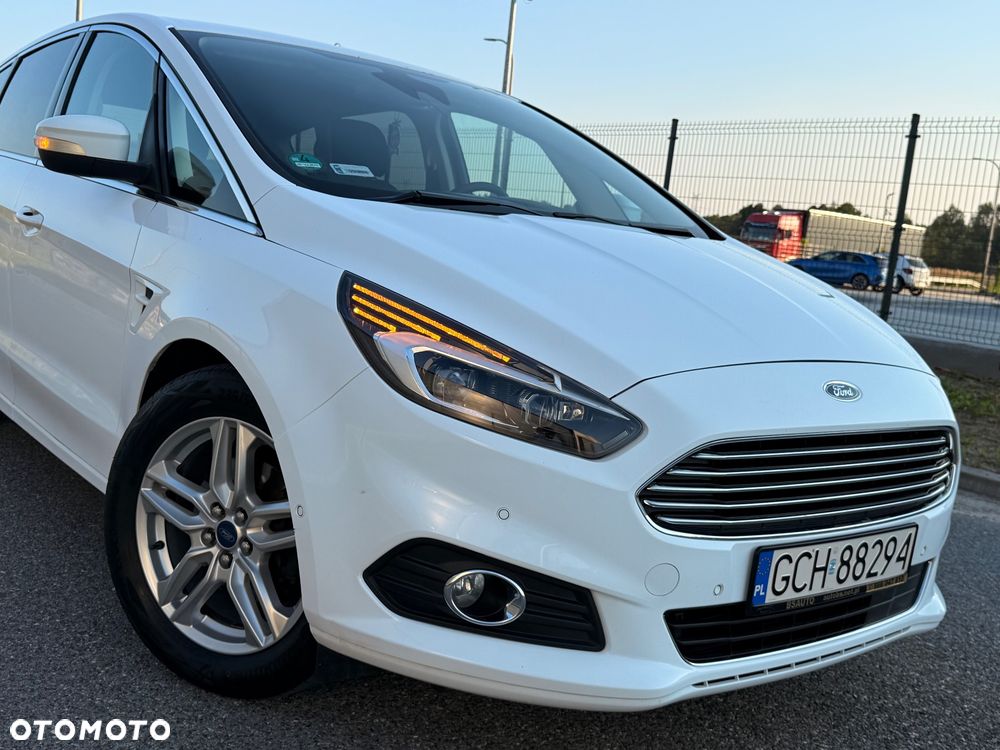 Ford S-Max 2.0 TDCi Titanium - 12