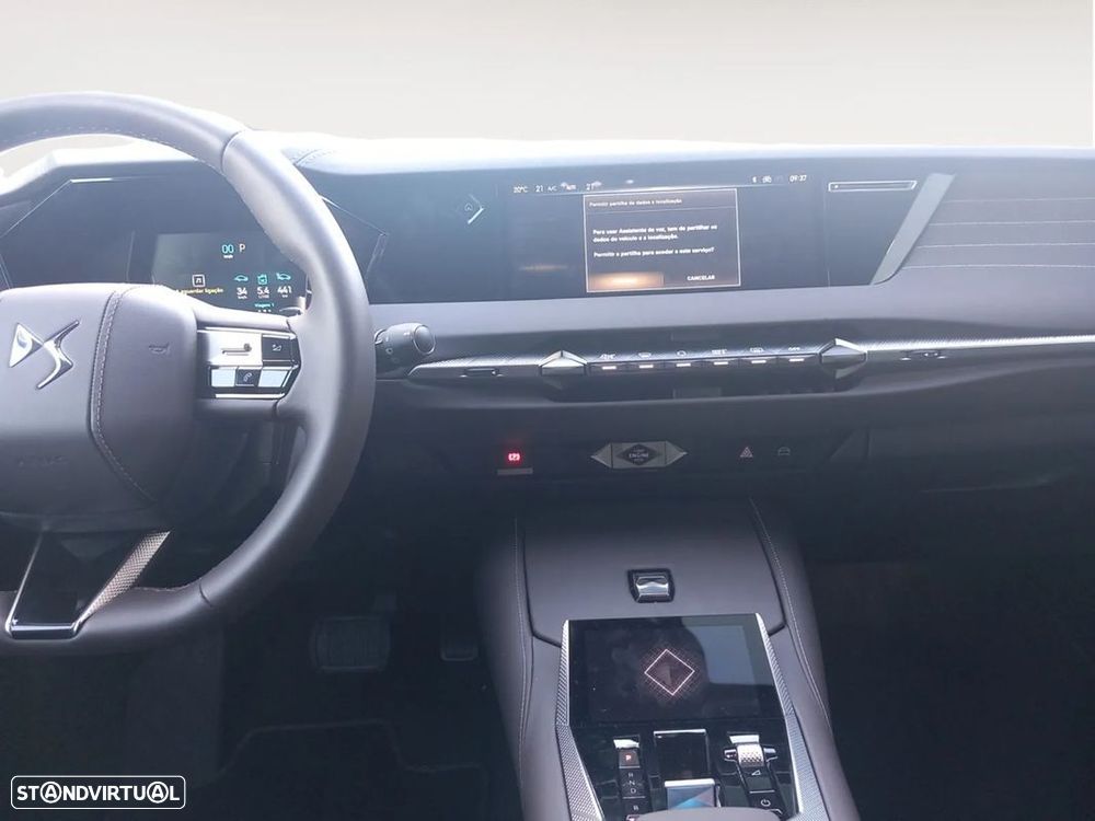 DS DS4 Plug-In Híbrido Antoine de Saint Exupéry - 11
