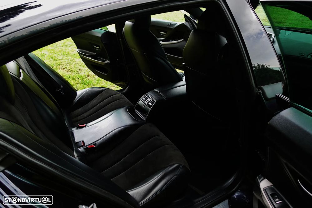 BMW 640 Gran Coupé d xDrive Pack M - 46