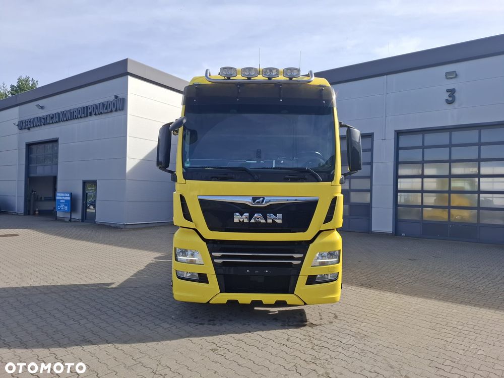 MAN TGX