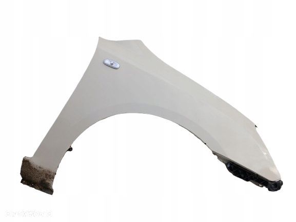 Kia Carens Iii Błotnik Prawy A1 - 1